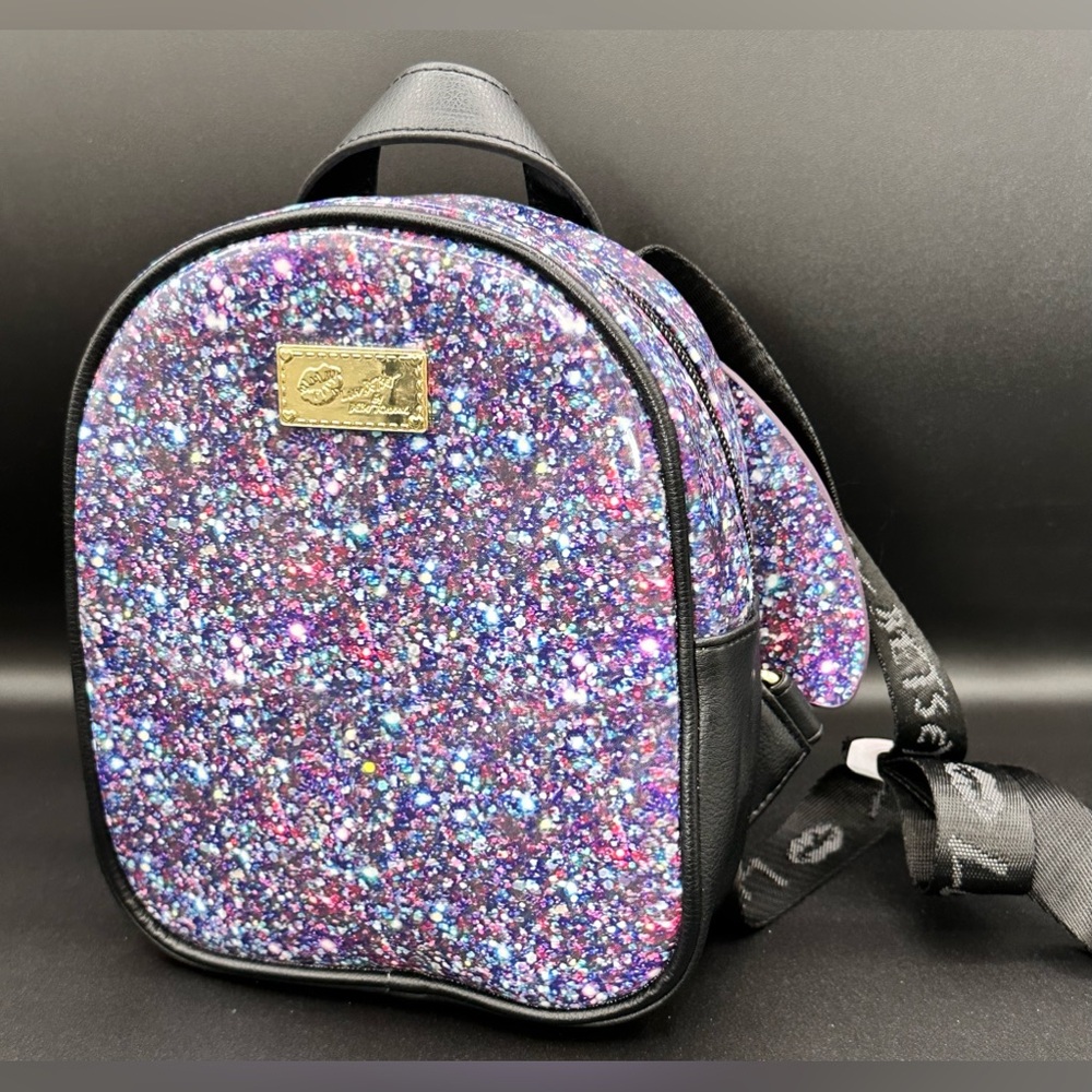 New betsey johnson Mini Sparkling Wings  Backpack